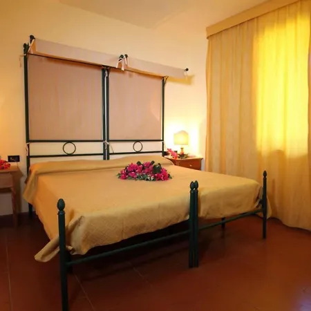 Hotel Marina Del Marchese