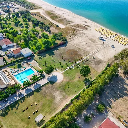 Отель Marina Del Marchese